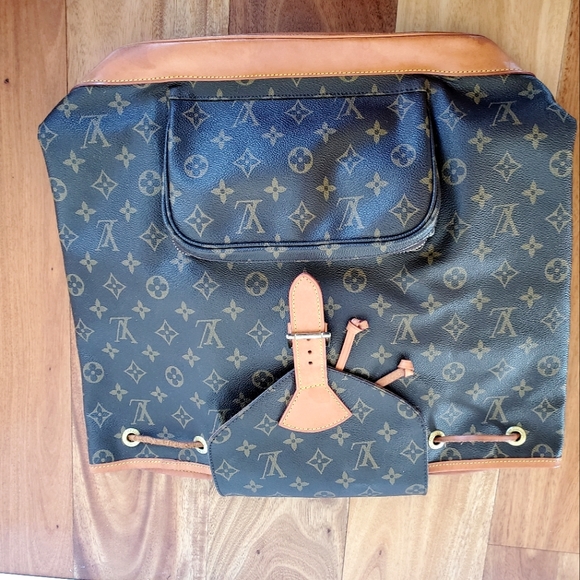 Louis Vuitton Montsouris Brown Monogram Canvas Backpack - Picture 11 of 12